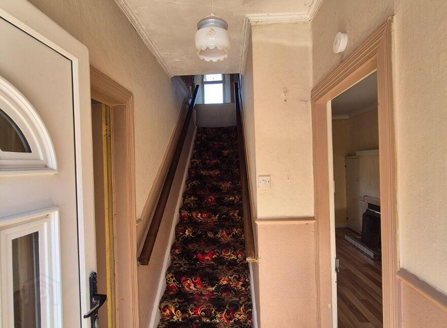 West, Port, Ballyshannon, F94XY22