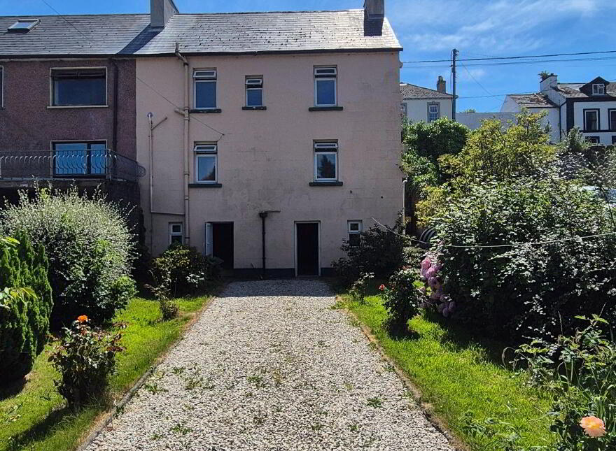 West, Port, Ballyshannon, F94XY22