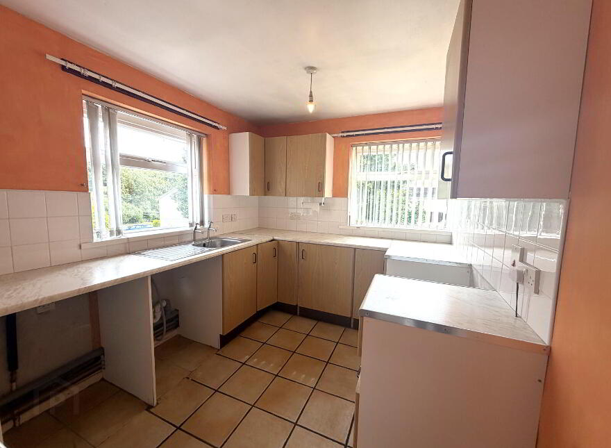 4 Beechgrove Flats, Antrim, BT41 2BP