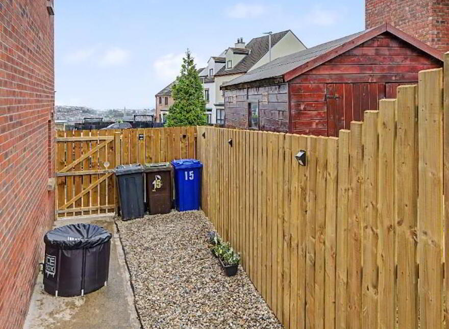 15 Woodland Mews, Derry, BT47 2FF