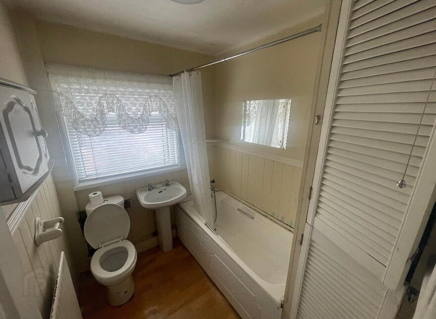 2 Brandon Parade, Belfast, BT4 1JH