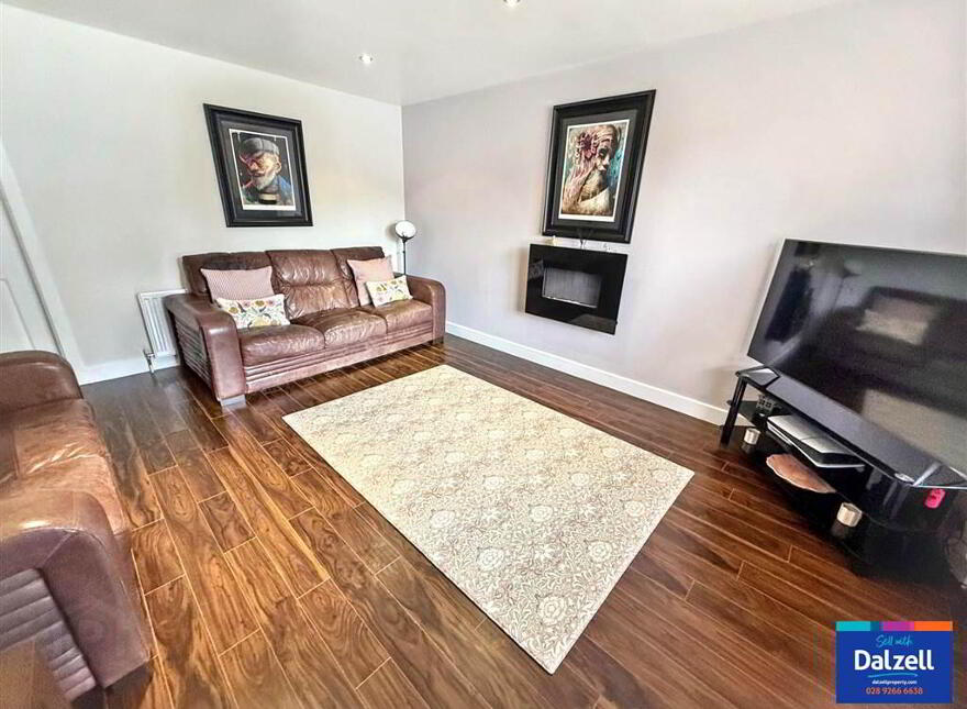 17 Holstein Lodge, Lisburn, BT28 2QB