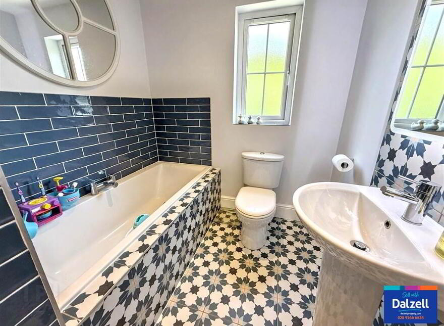 17 Holstein Lodge, Lisburn, BT28 2QB