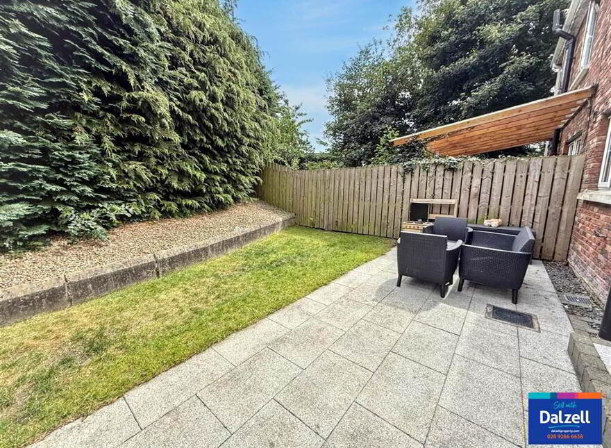17 Holstein Lodge, Lisburn, BT28 2QB