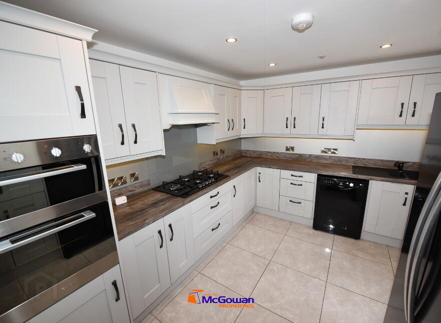 4 Woodview Terrace, Main Street, Stranorlar, F93N6E4