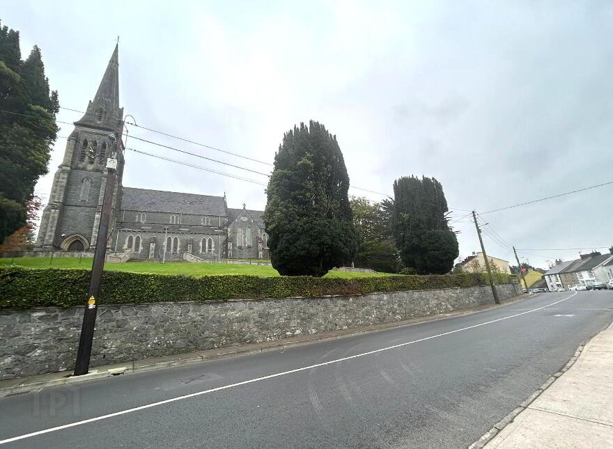 16 Saint Patrick Street, Ballybay, A75X448