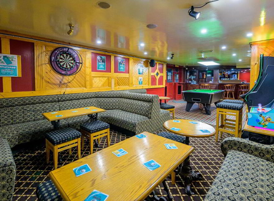 Landy's Irish Harp, Irish Street, Ardee, A92WN84