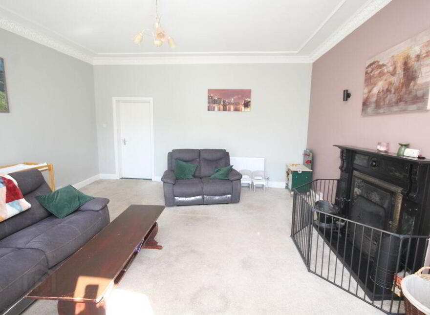 28 South Main Street, Bandon, P72D239