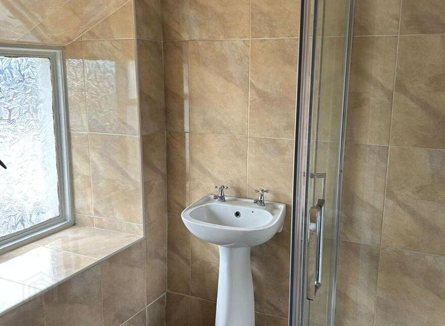 Newcastle, Blarney, Matehy, T23PE06
