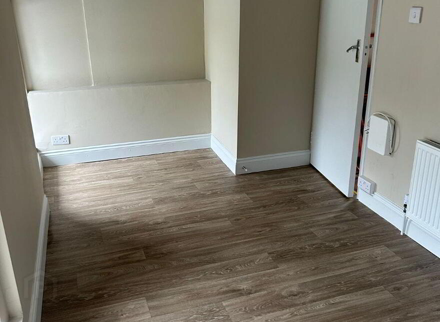 Newcastle, Blarney, Matehy, T23PE06