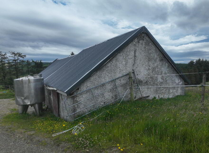 Lyraneag, Rockchapel, P51VW28