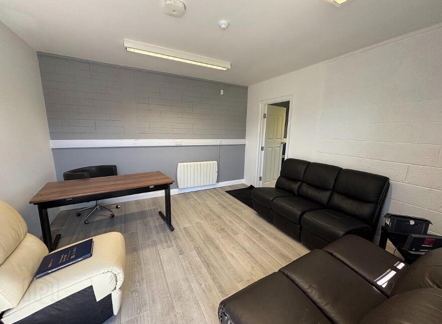 Unit 12, Ballycasey Craft And Design Centre, Ballycasey, Shannon, V14T935