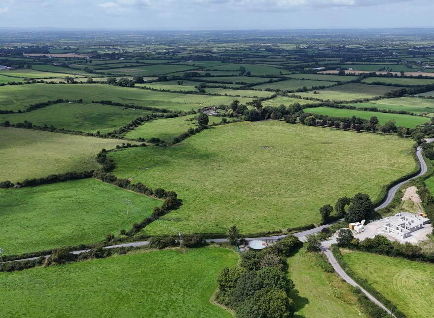 Kilmacow, Kilfinny, Kilfinny