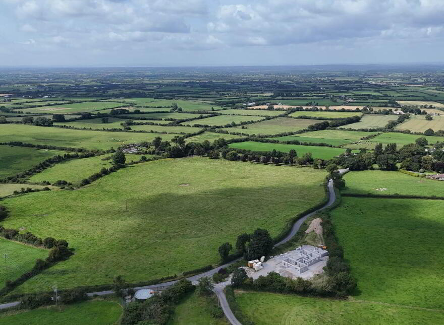 Kilmacow, Kilfinny, Kilfinny