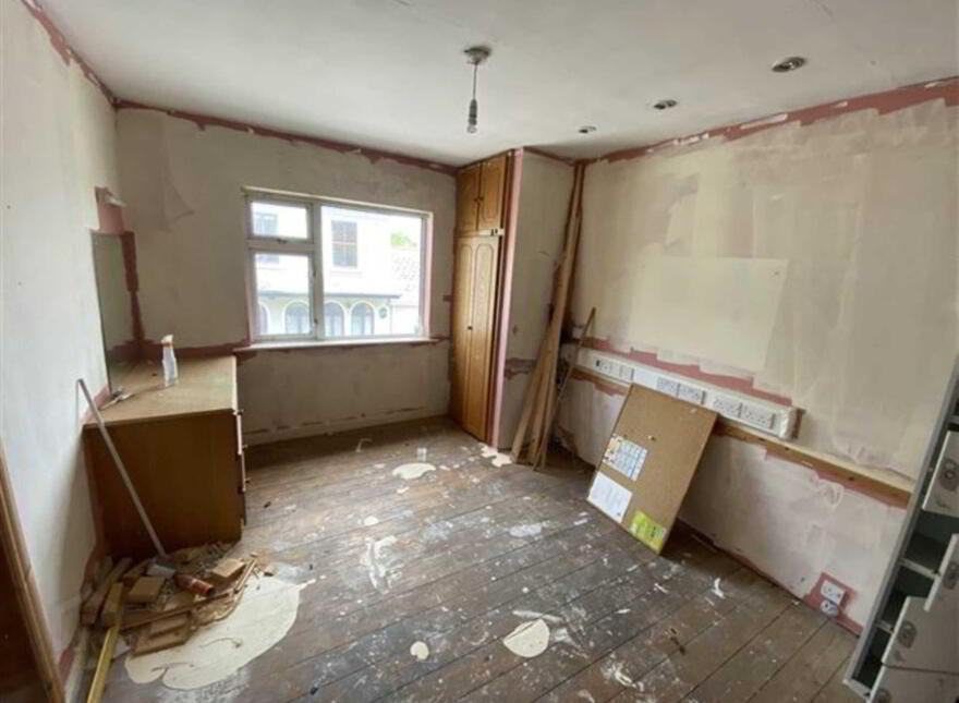 Main Street, Emly, E34V186