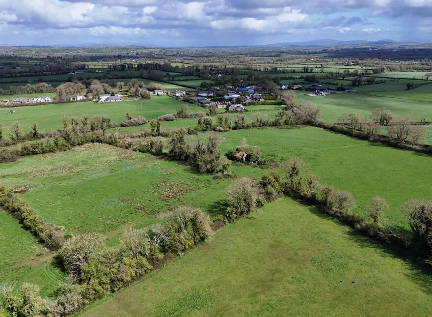 Elton, Knocklong