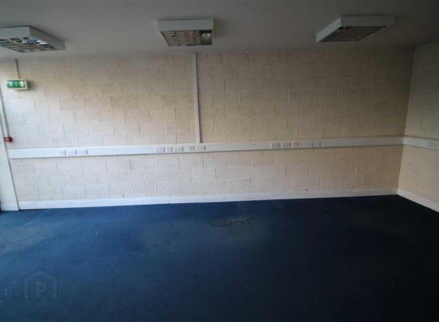 9-10 Beech Logistic Centre Smithstown Business Par, Shannon, V14P862