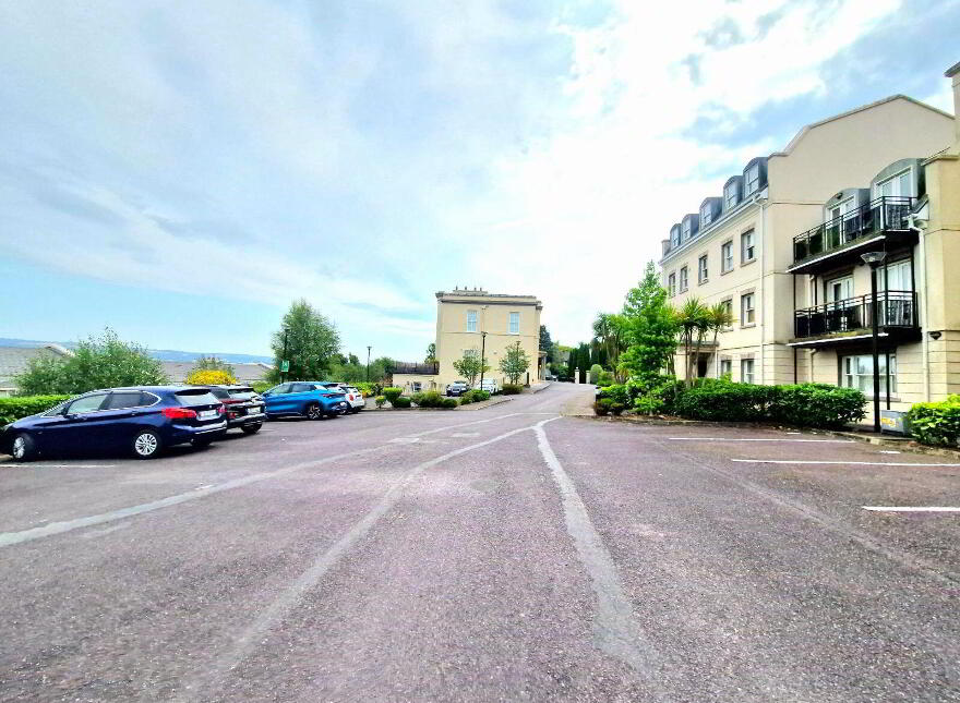 Apartment 9 Estuary Court, Rochestown, T12HR25