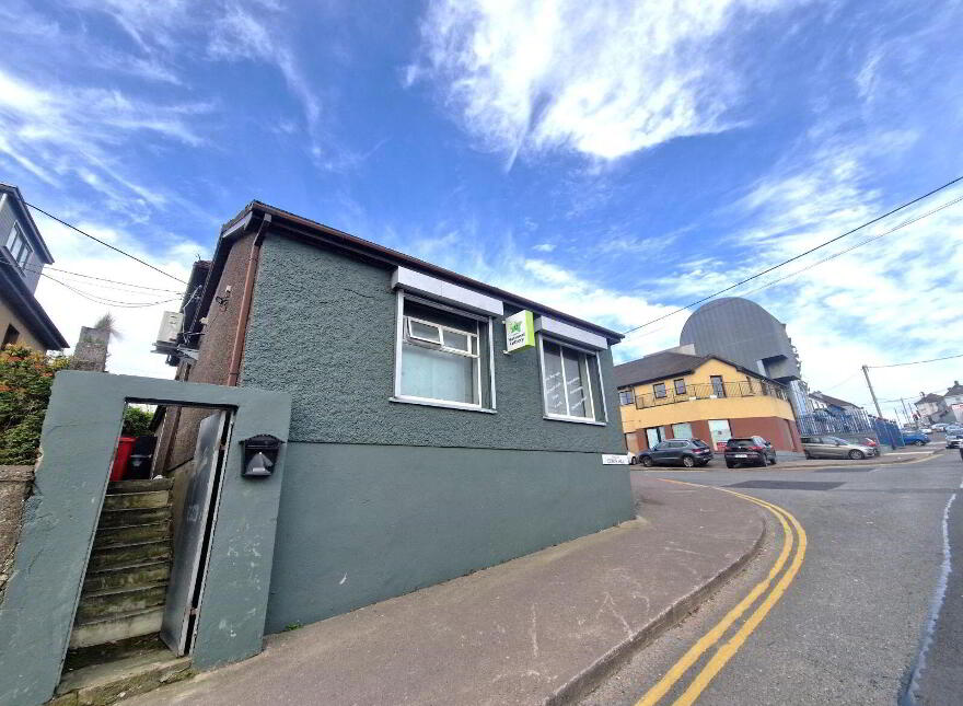 Con's Shop, 12a Gurranebraher Road, Gurranabraher, T23F9TP