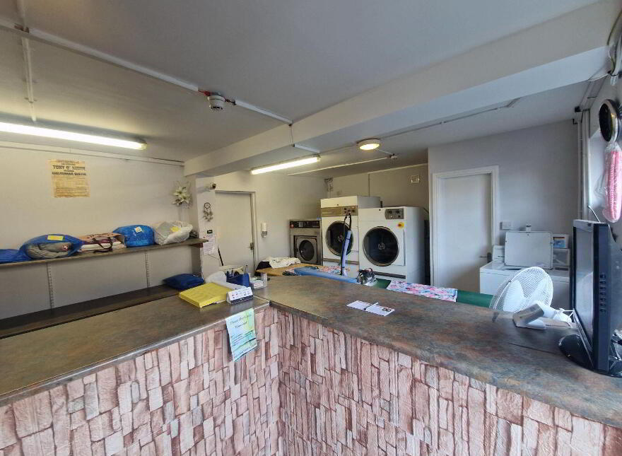 Con's Shop, 12a Gurranebraher Road, Gurranabraher, T23F9TP