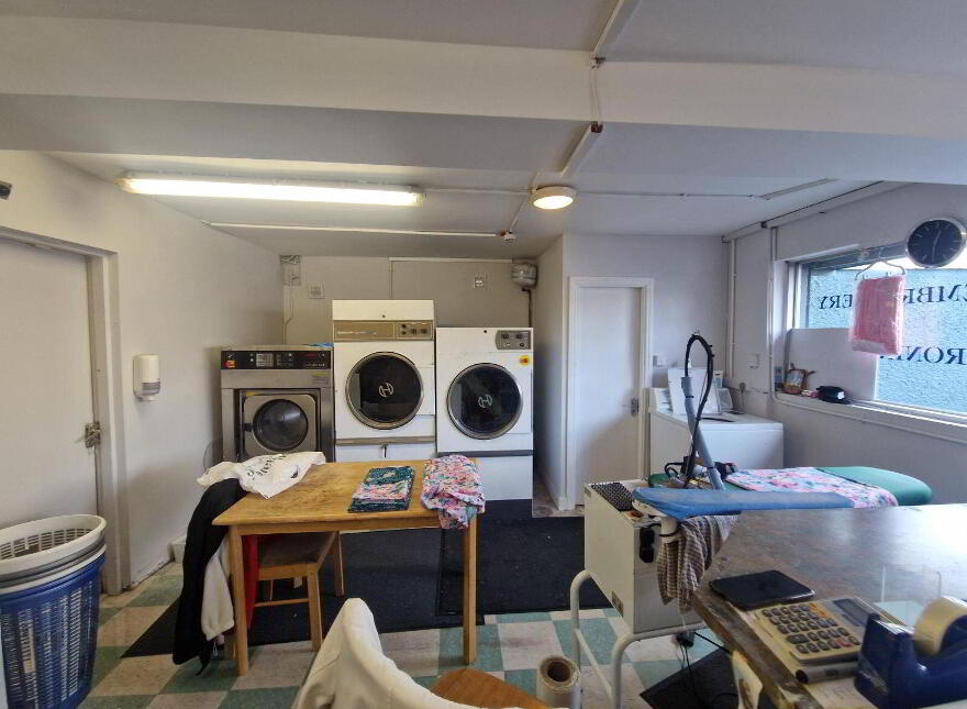 Con's Shop, 12a Gurranebraher Road, Gurranabraher, T23F9TP