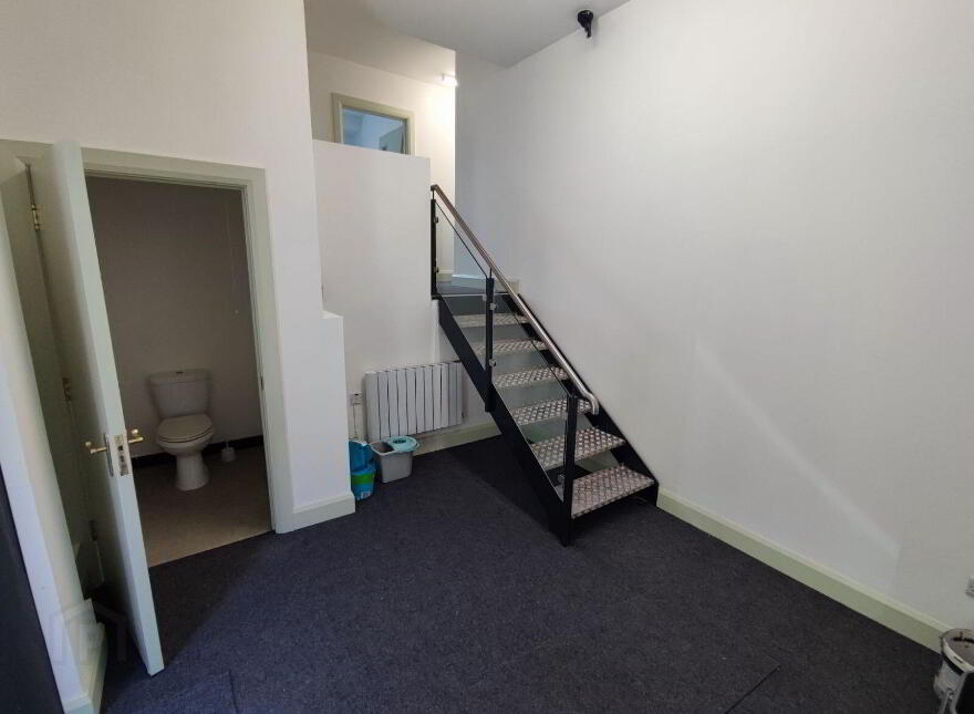 Unit 6b, Grand Central, Canal Road, Letterkenny, F92EK7Y