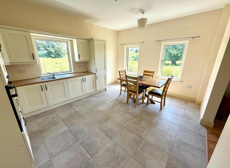 Derroon, Ballymote, F56CR98