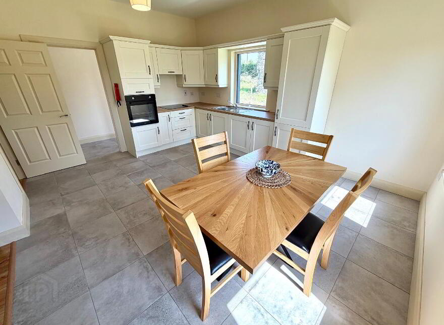 Derroon, Ballymote, F56CR98