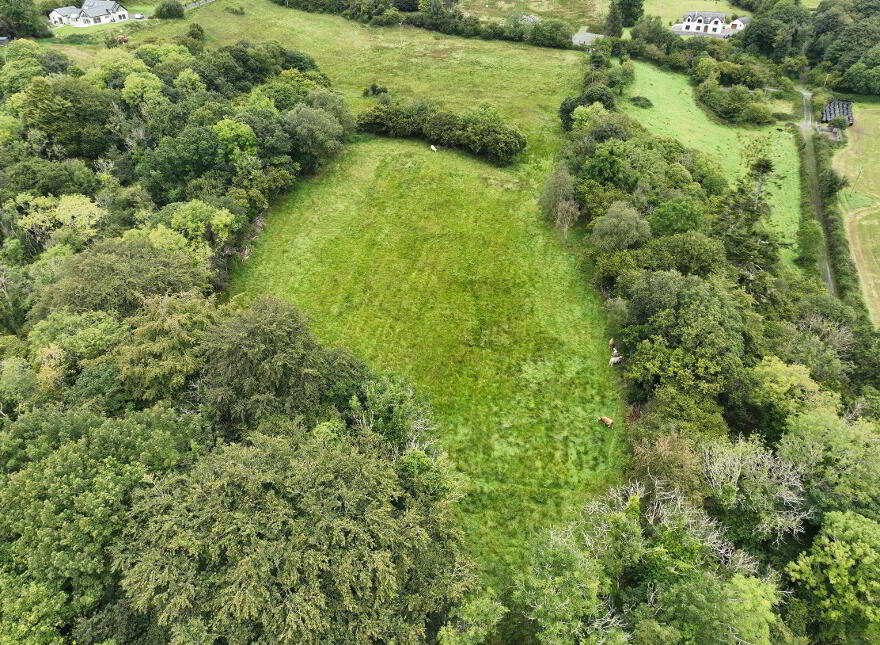 Clogher Beg, Calry