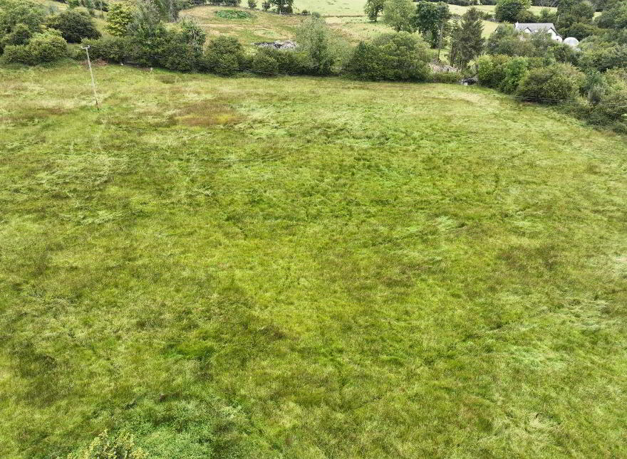 Clogher Beg, Calry