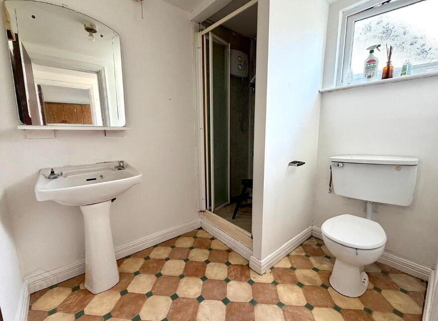 Ardkeeran, Riverstown, F52WY96