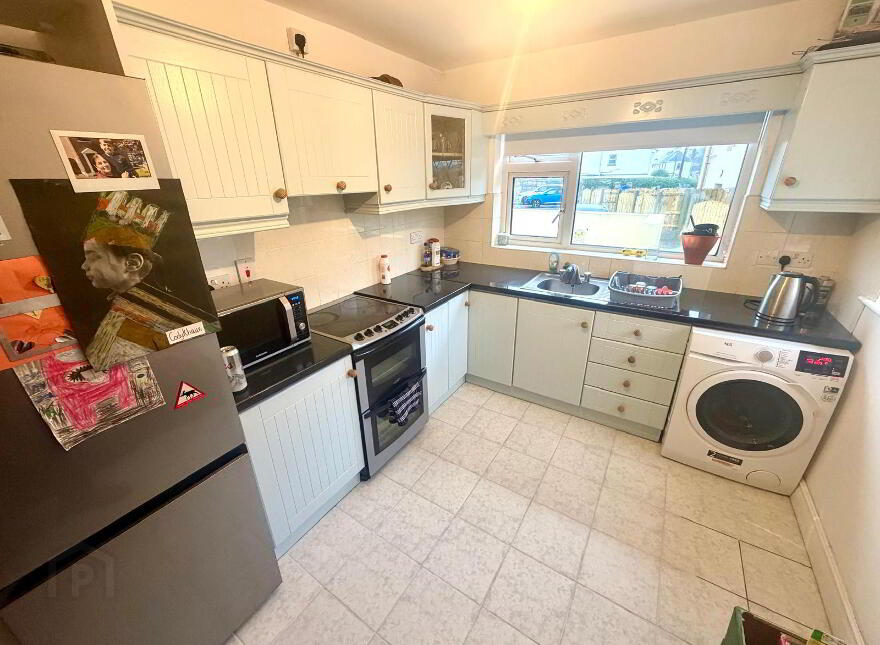 Yellow House, & Mill House, Bunnanaddan, Ballymote, F56KW40