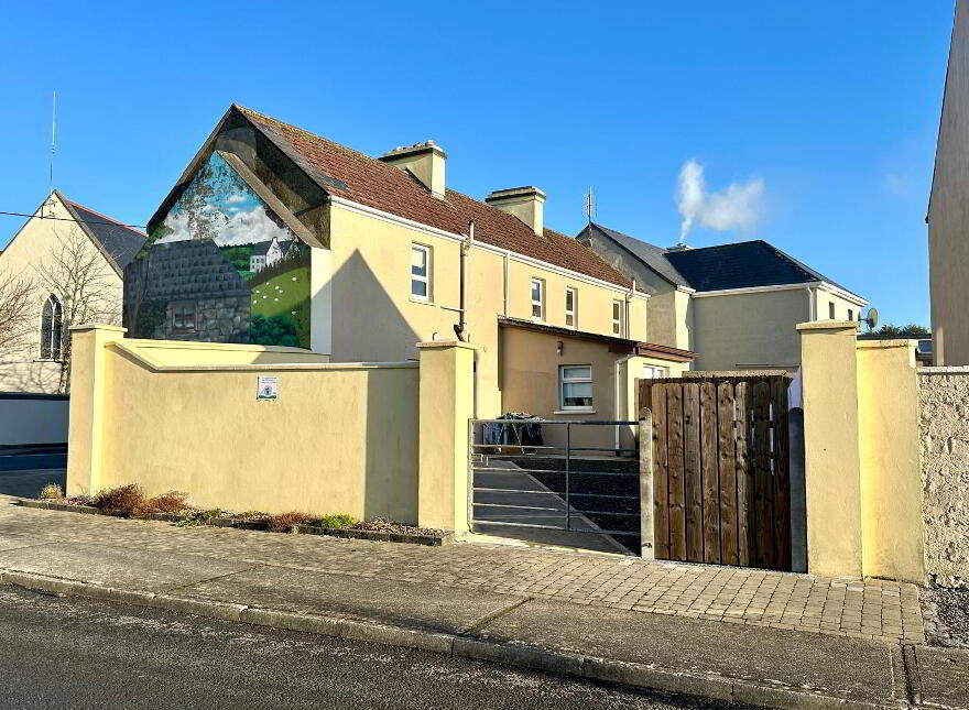 Yellow House, & Mill House, Bunnanaddan, Ballymote, F56KW40