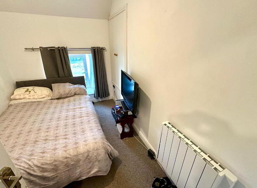 Yellow House, & Mill House, Bunnanaddan, Ballymote, F56KW40