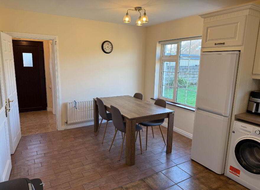 12 Manor Place, Manor Village, Tralee, V92AE3W