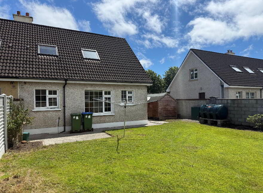12 Manor Place, Manor Village, Tralee, V92AE3W