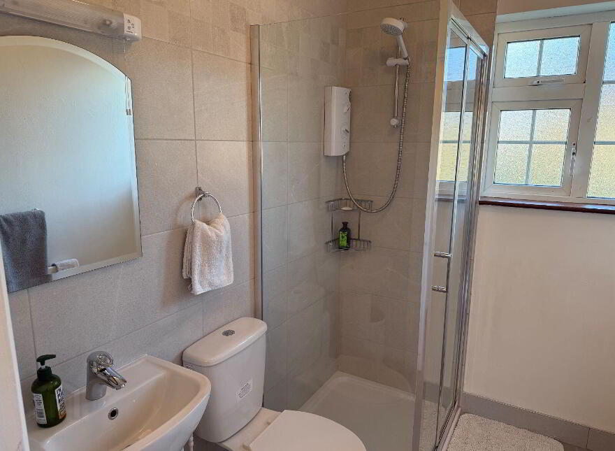 12 Manor Place, Manor Village, Tralee, V92AE3W