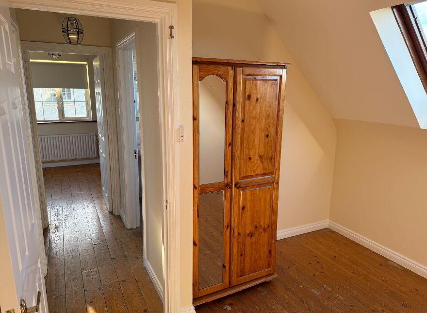 12 Manor Place, Manor Village, Tralee, V92AE3W