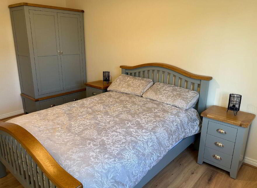 12 Manor Place, Manor Village, Tralee, V92AE3W
