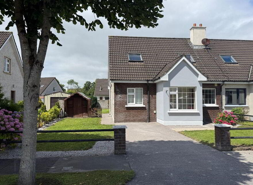 12 Manor Place, Manor Village, Tralee, V92AE3W