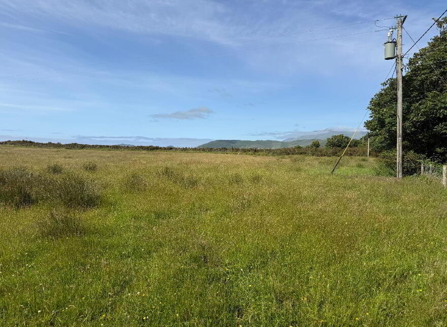 Lateeve Beg, Ballyferriter