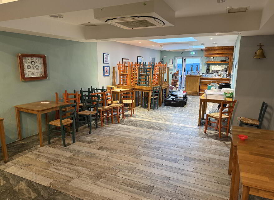 Strand Street, Dingle, V92P262