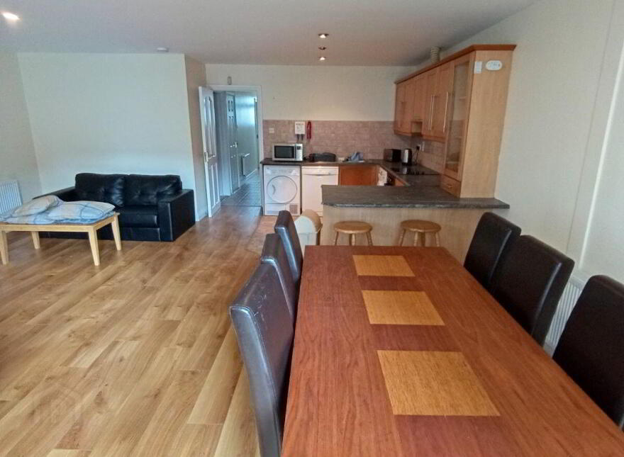 Dooradoyle Park, Dooradoyle, V94E542