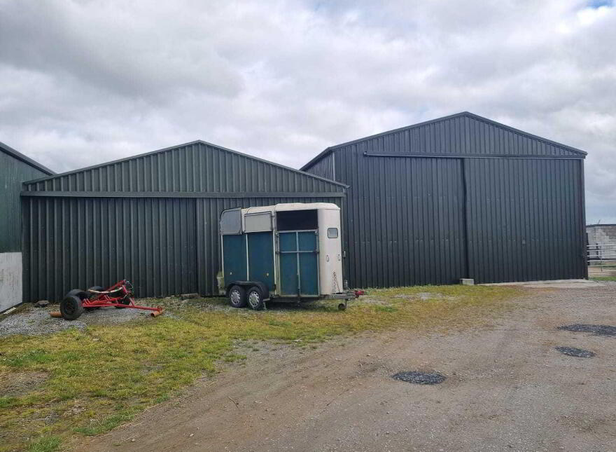 Whitethorn Equestrian Centre, Knocknasnaa, Abbeyfeale, V9476C0