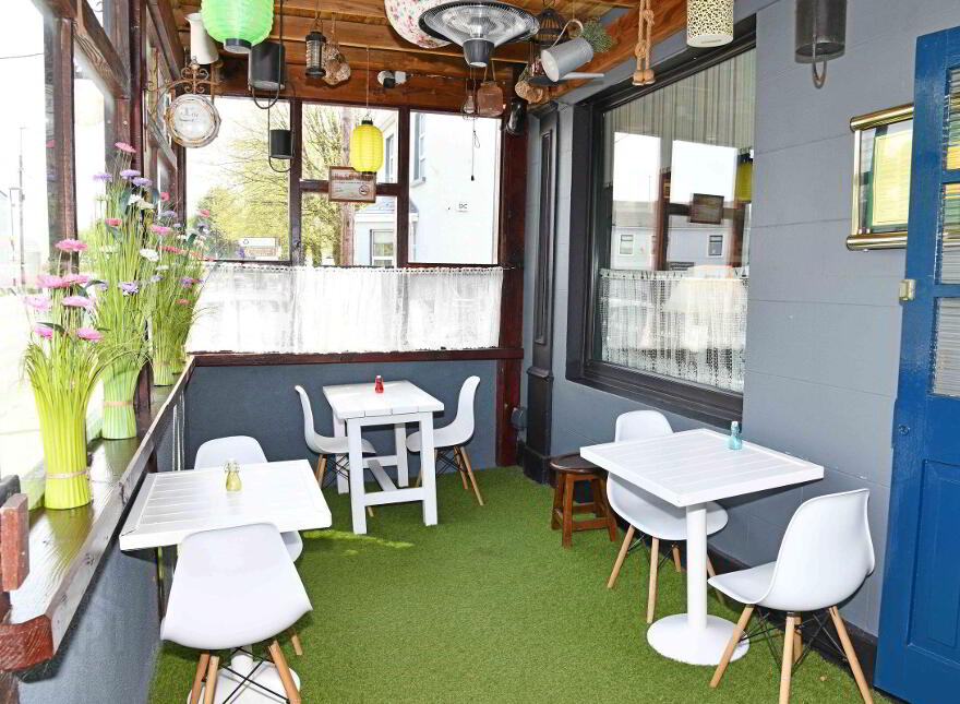 Finn's Bar Restaurant, Milltown, H54Y038
