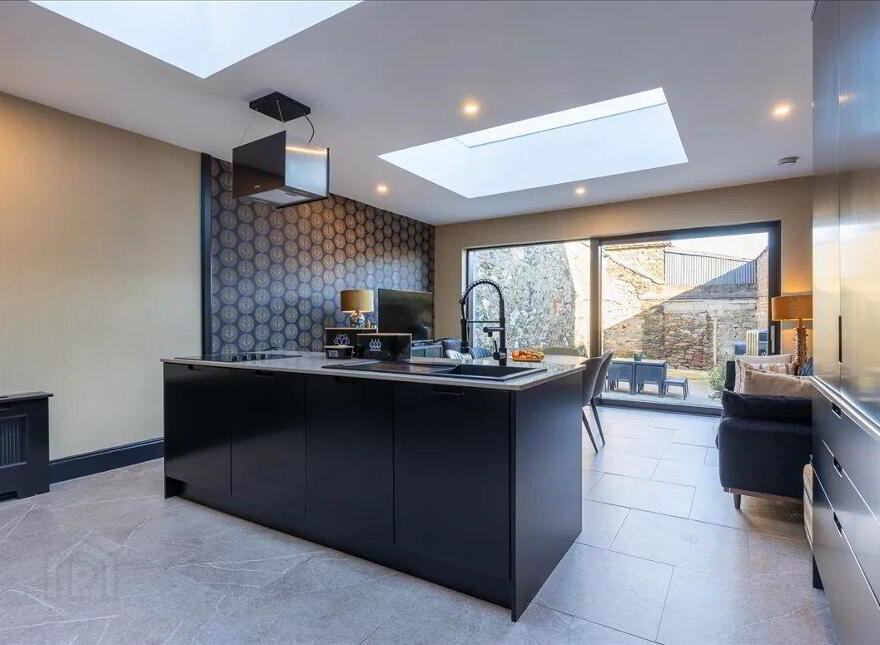 21 Main Street, Enniscorthy, Y21K3C5