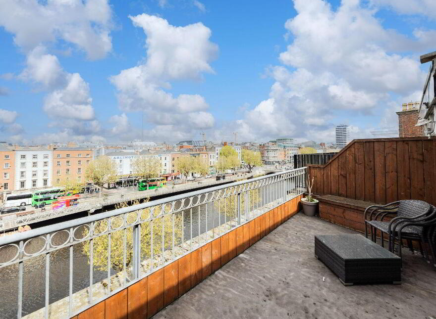 Aston Abbey, 10 Aston Quay, Temple Bar, Temple Bar, D02CH93