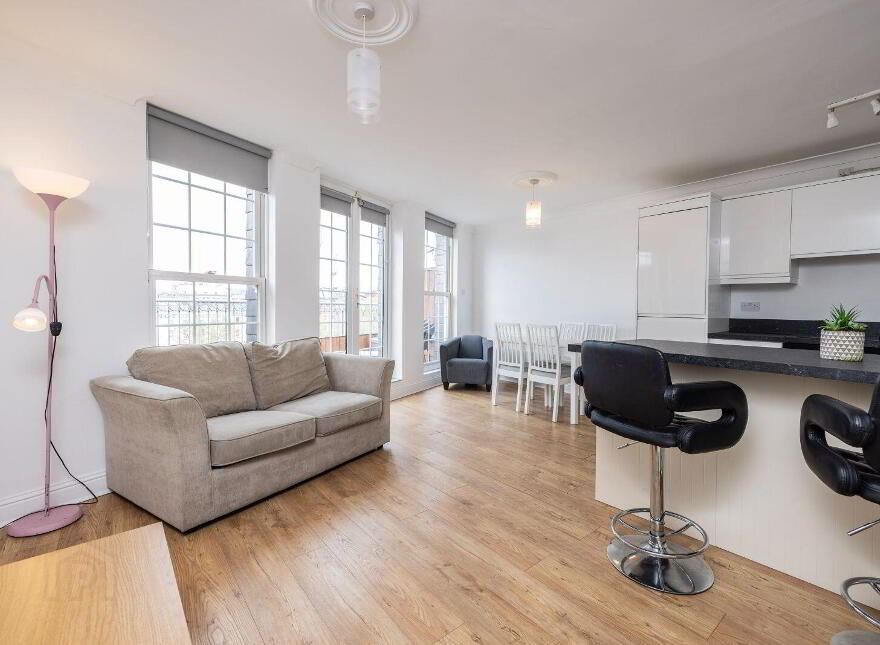 Aston Abbey, 10 Aston Quay, Temple Bar, Temple Bar, D02CH93