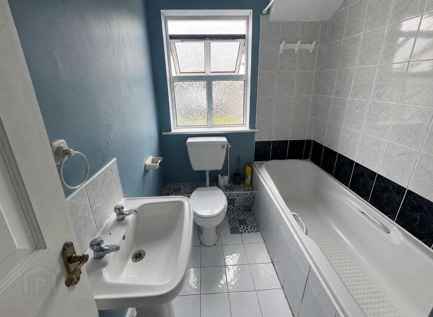 Apartment 3 Alymer Court, Kilmeague, Naas, W91X320