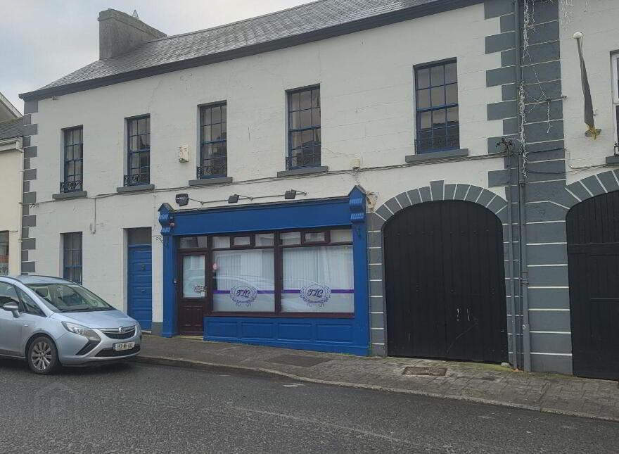 The Sportsman's Inn, Elphin Street, Strokestown, F42R851